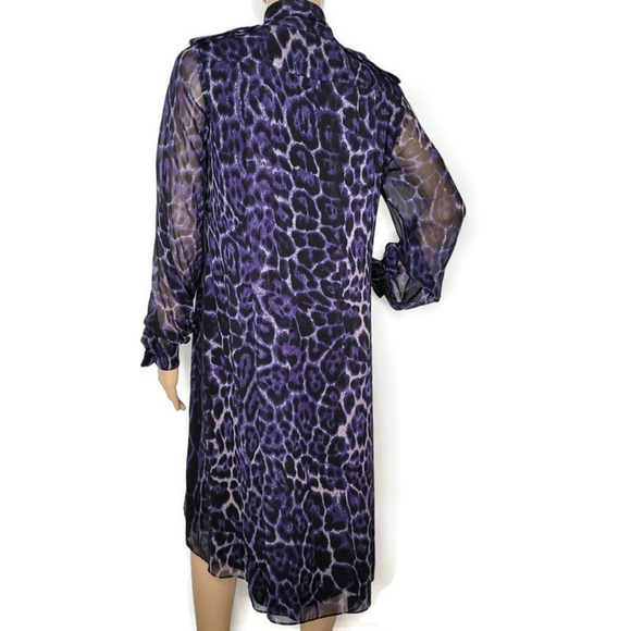 Carolina Herrera silk purple and black animal print Ling sleeve dress with bow. - Picture 5 of 12